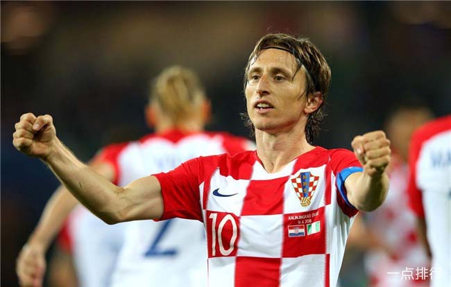 阿布拉汗总结2025：谢谢这一年的滚烫，谢谢所有“我们”